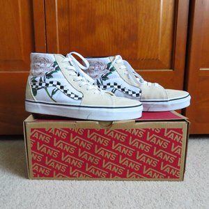 VANS Women's Sk8-HI Shoes